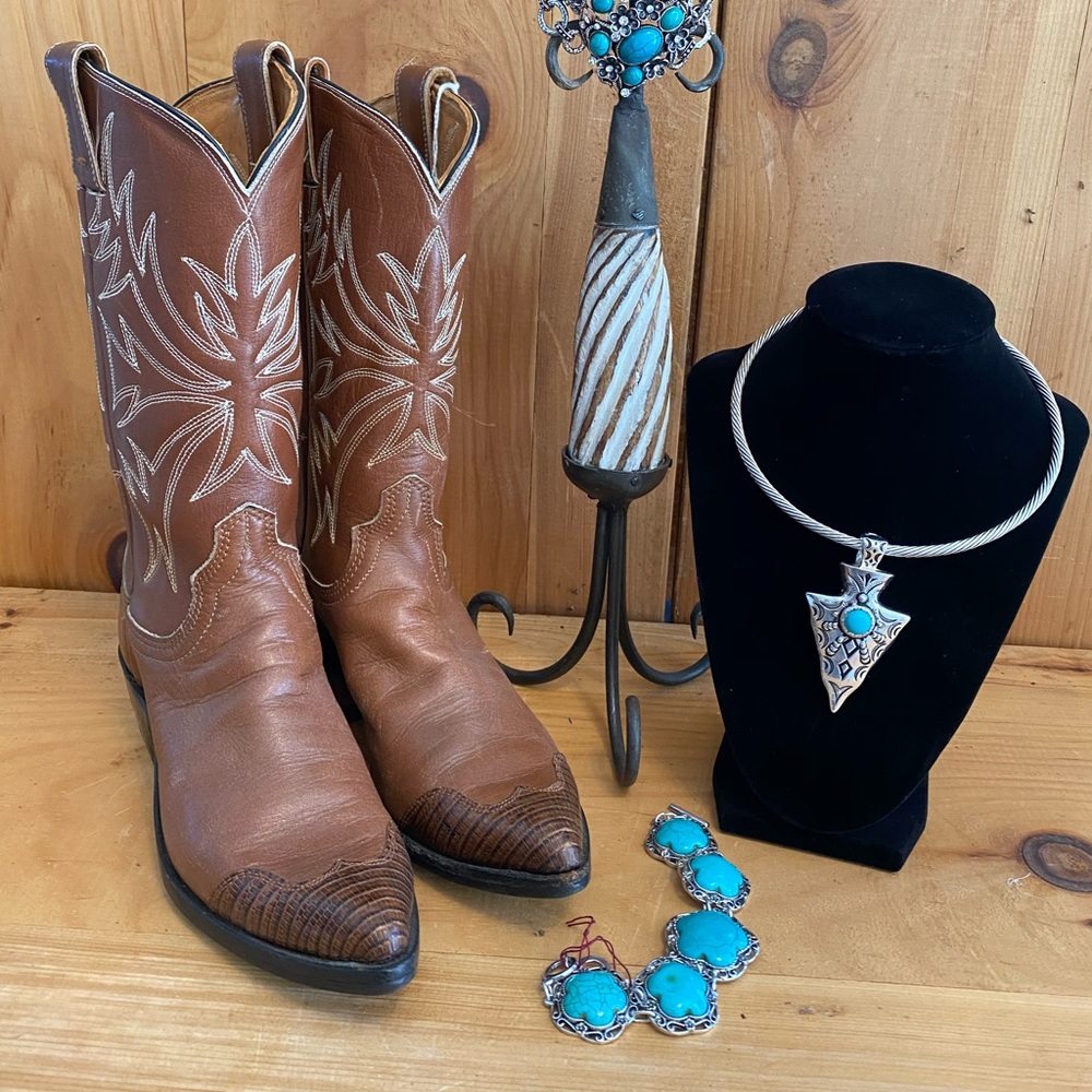 HYER  Ladies Western Boot